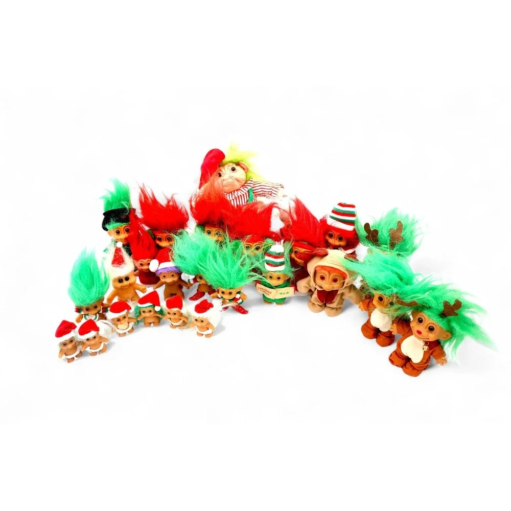 Lot‎ 24 Vintage 1990s Russ Christmas Troll Collection Carolers Reindeer & Elves